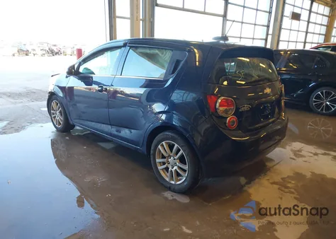 2016 Chevrolet Sonic Lt Auto z USA, uszkodzony, nr VIN 1G1JC6SB9G4119156